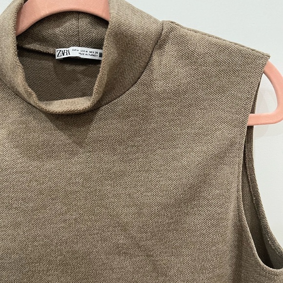 ZARA Tan Turtleneck Sleeveless Top - Picture 8 of 9